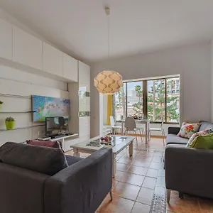 Near The Ocean And Sun Terrace Apartment