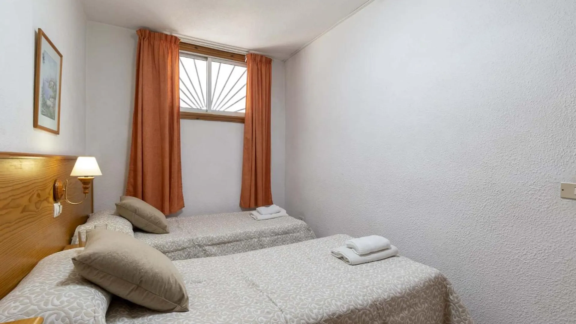 Las Floritas 28 - Two Bed Playa de las Americas  Spain