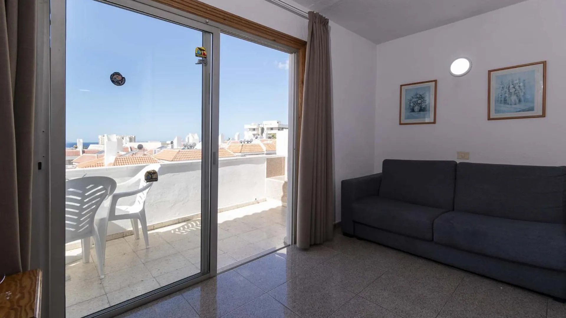 Las Floritas 28 - Two Bed Playa de las Americas  Playa de las Americas (Tenerife)